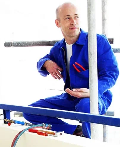 Frank_web photo de franck le luherne, plombier,électricien et spécialiste en rénovation sur Paris 11ème